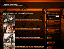 Tablet Screenshot of ladies-kiss-ladies.net